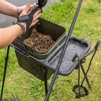 Avid Carp Bait Station
