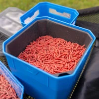Preston Innovations Maggot Riddle 2 Pint