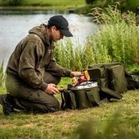 Daiwa Black Widow Large Cool Bait Bag