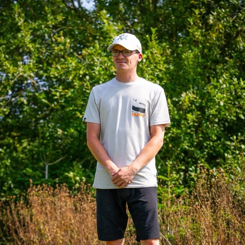 Guru Magnify Grey Tee