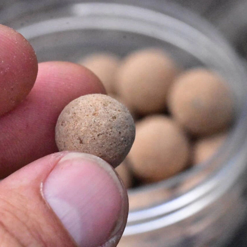 Dynamite Baits Hot Crab & Krill Food Bait Pop Ups 15mm