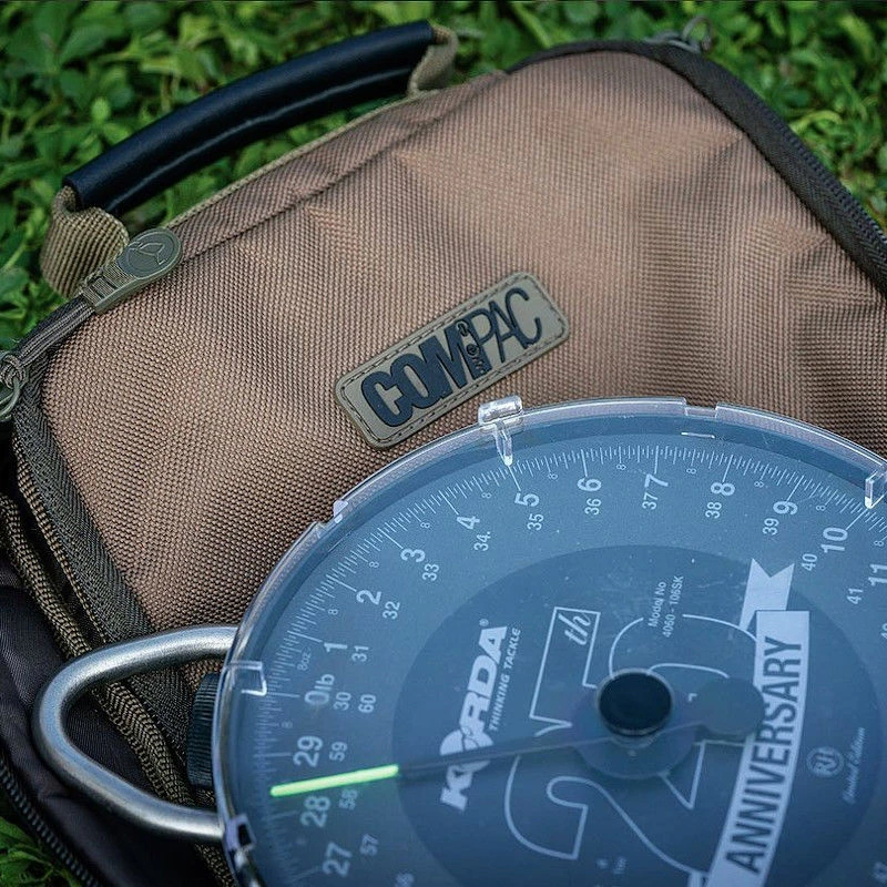 Korda Compac Scales Pouch