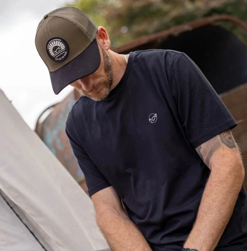 Korda One Liner Tee Black